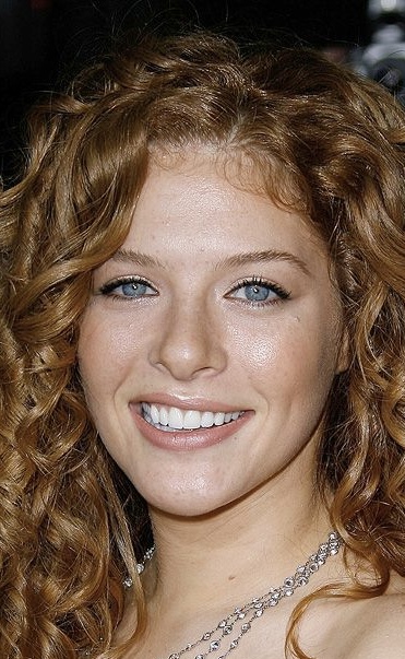 Caitlyn Isla MacRae